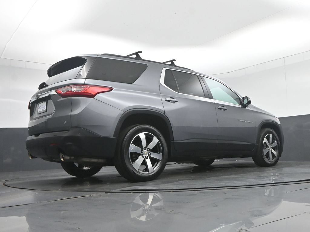 Used 2020 Chevrolet Traverse LT w/ LT Premium Package AWD/4WD image 71
