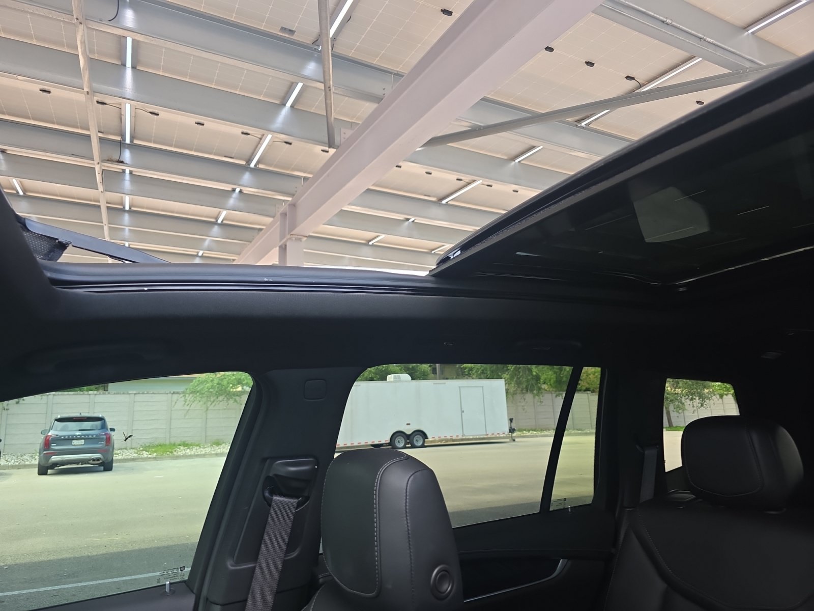 Used 2023 Cadillac XT6 Premium Luxury FWD image 17