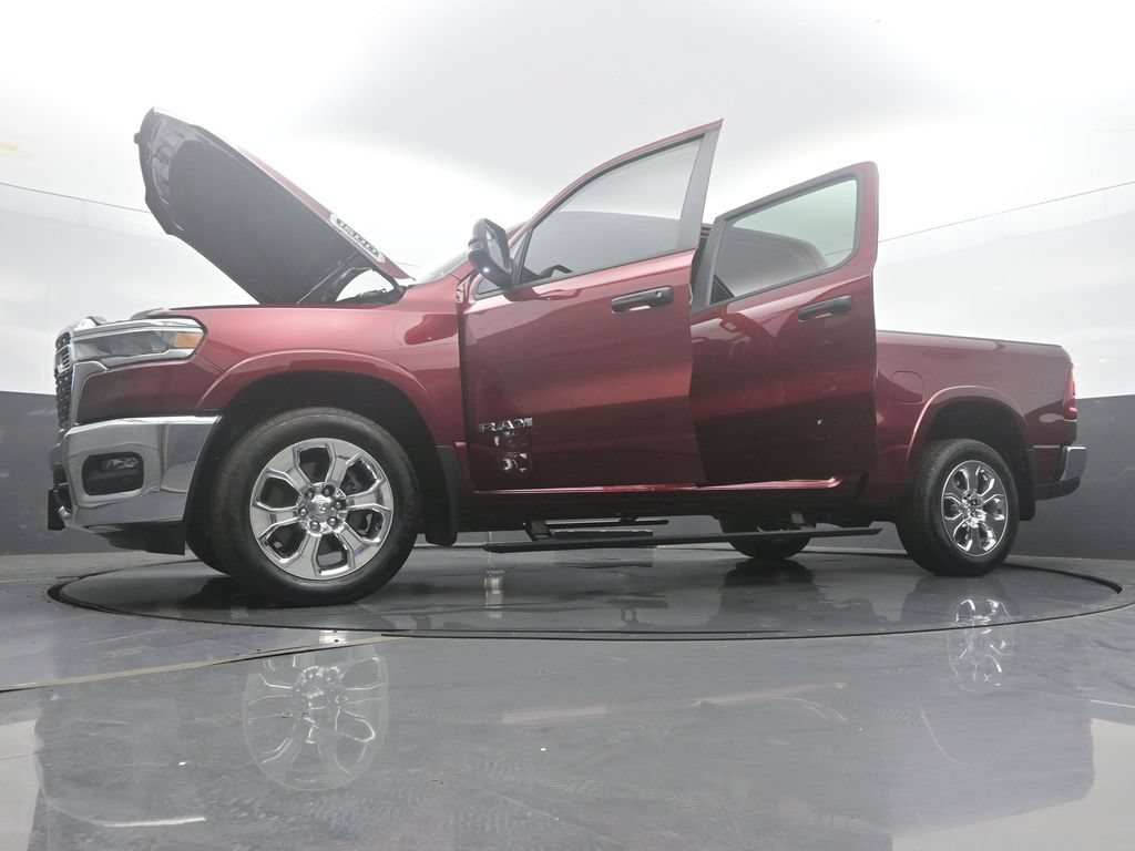 Used 2025 RAM 1500 Big Horn AWD/4WD image 57