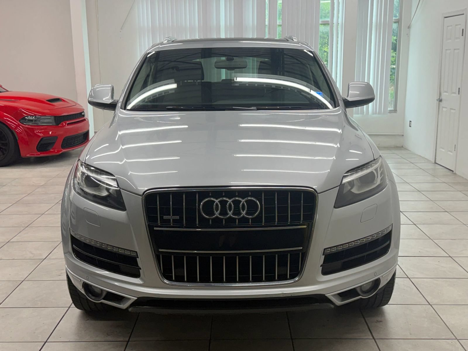 Used 2015 Audi Q7 3.0T Premium w/ Technology Package AWD/4WD image 2