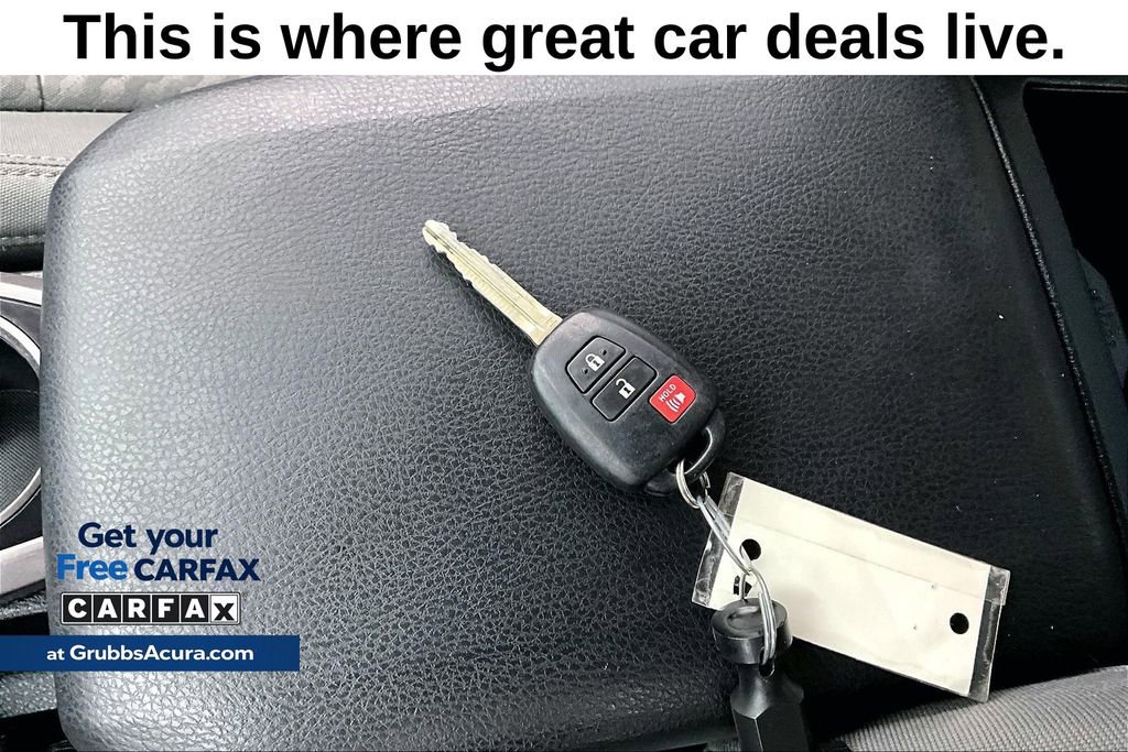 Used 2021 Toyota Tacoma SR5 RWD image 13