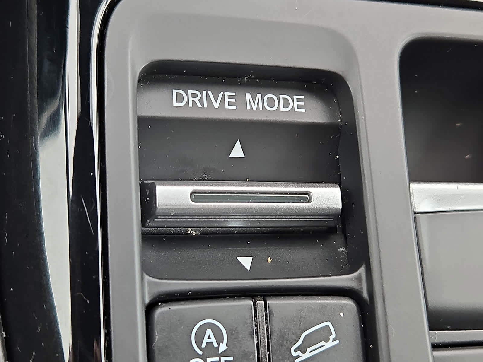 Used 2025 Honda Pilot TrailSport image 26