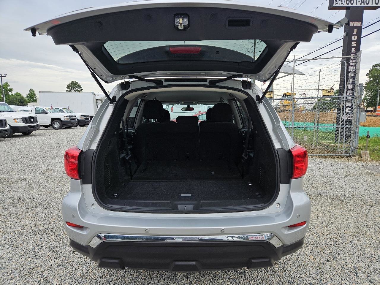 Used 2019 Nissan Pathfinder S AWD/4WD image 21