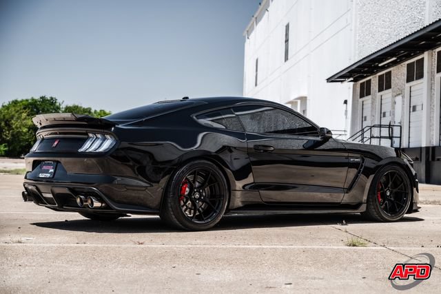 Used 2017 Ford Mustang Shelby GT350 w/ Electronics Package RWD image 10