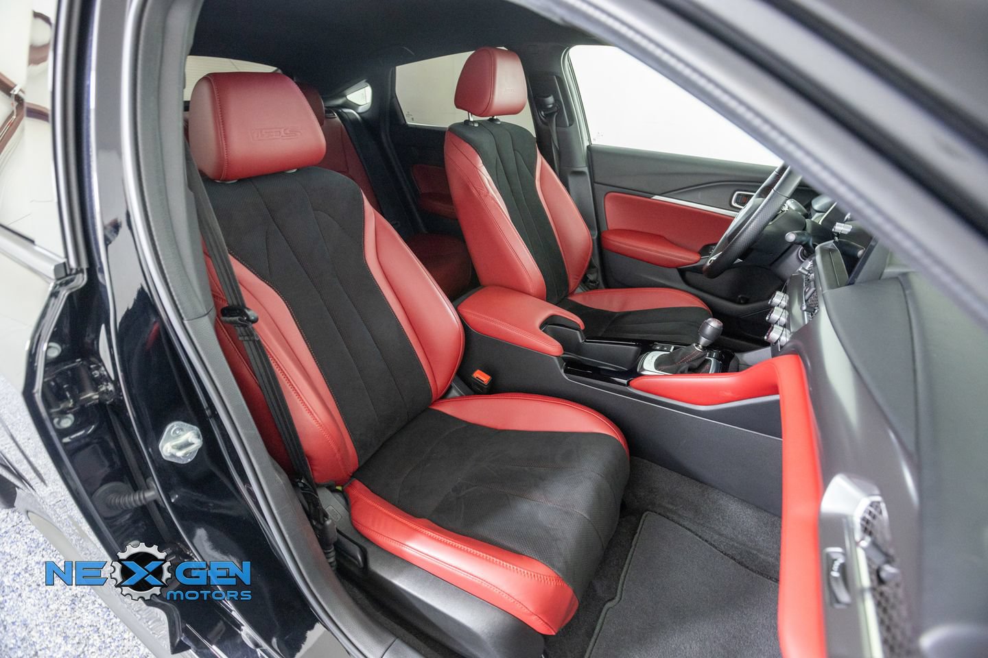 Used 2025 Acura Integra Type S FWD image 46