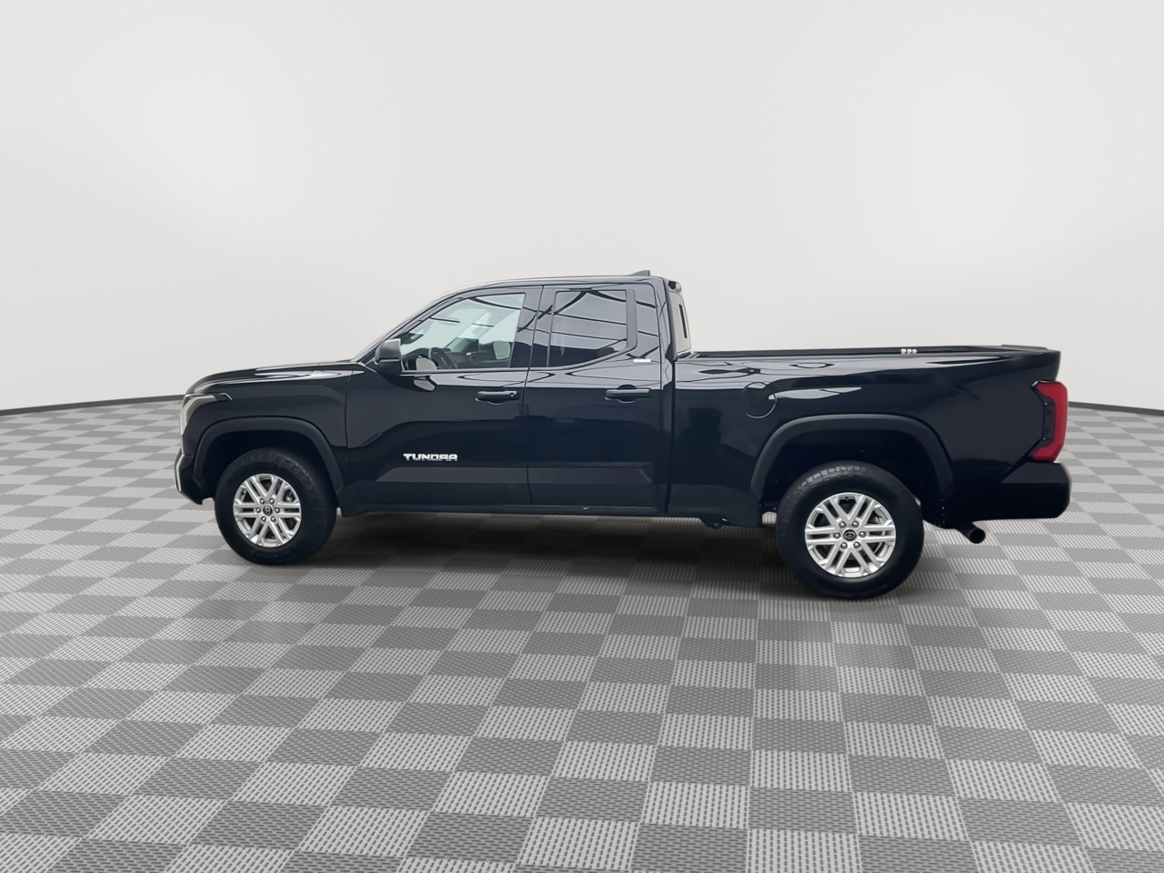 Used 2023 Toyota Tundra SR5 image 31