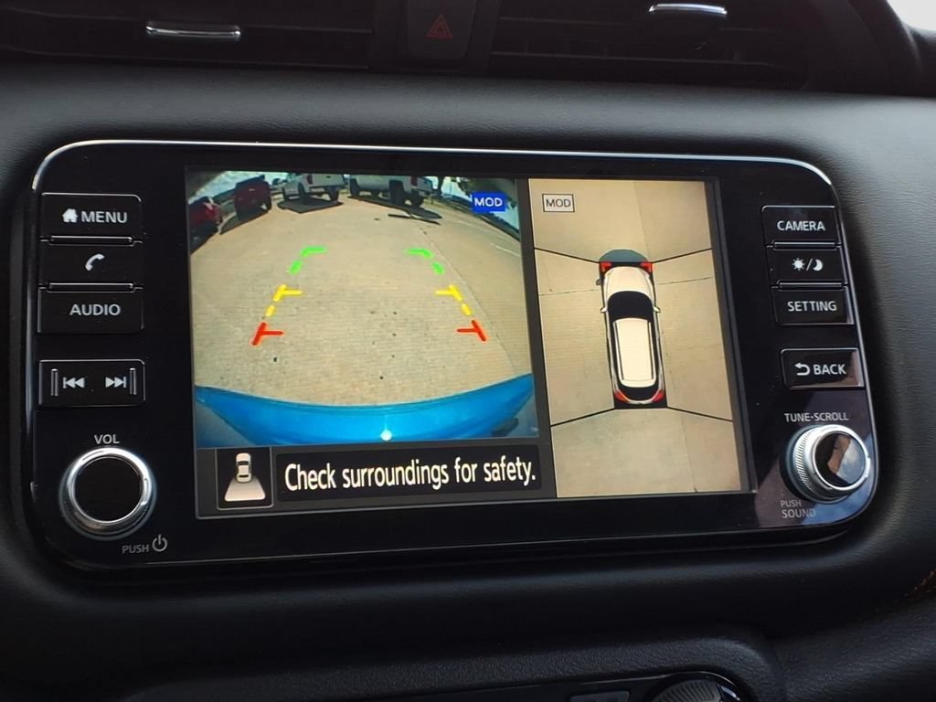 Used 2021 Nissan Kicks SR w/ SR Premium Package FWD image 14