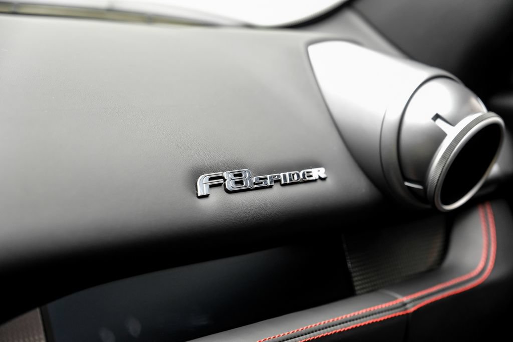 Used 2023 Ferrari F8 Tributo RWD image 34