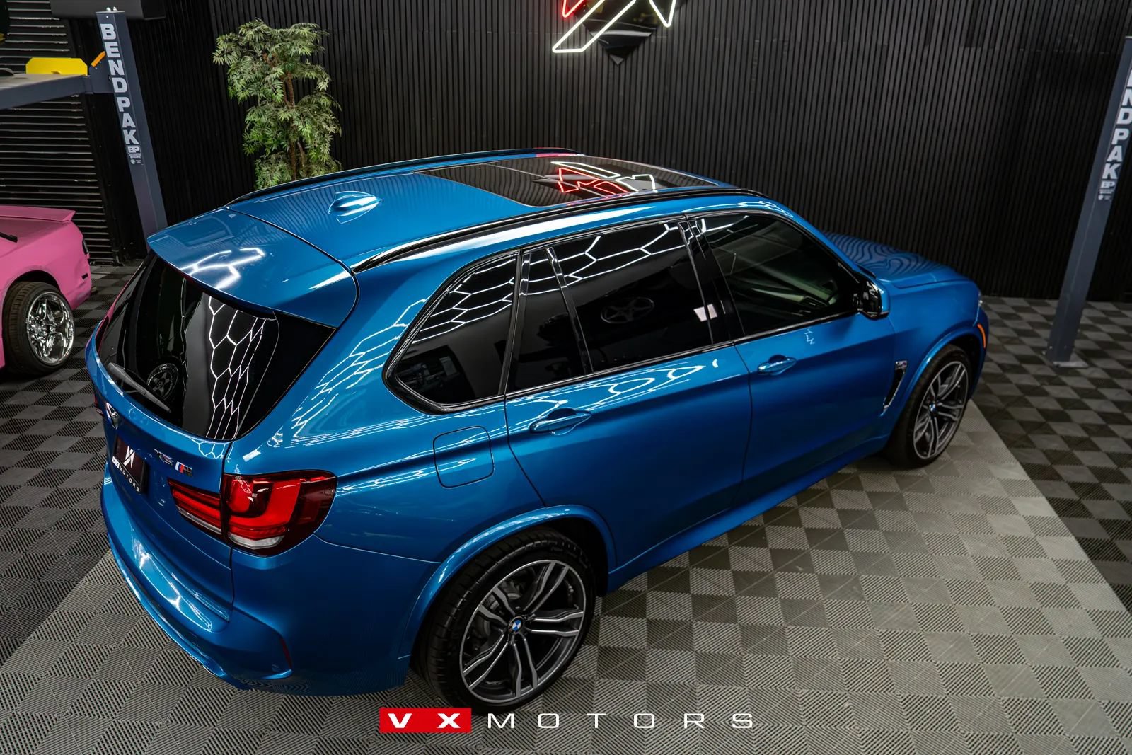 Used 2017 BMW X5 M AWD/4WD image 18