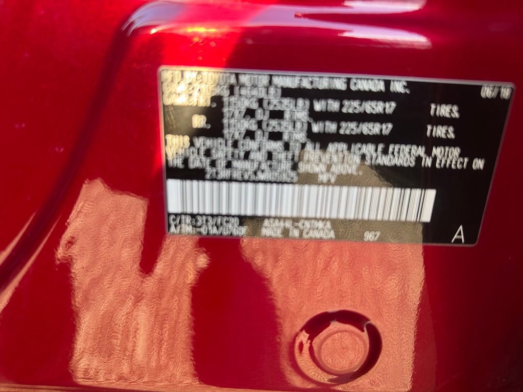 Used 2018 Toyota RAV4 XLE image 7