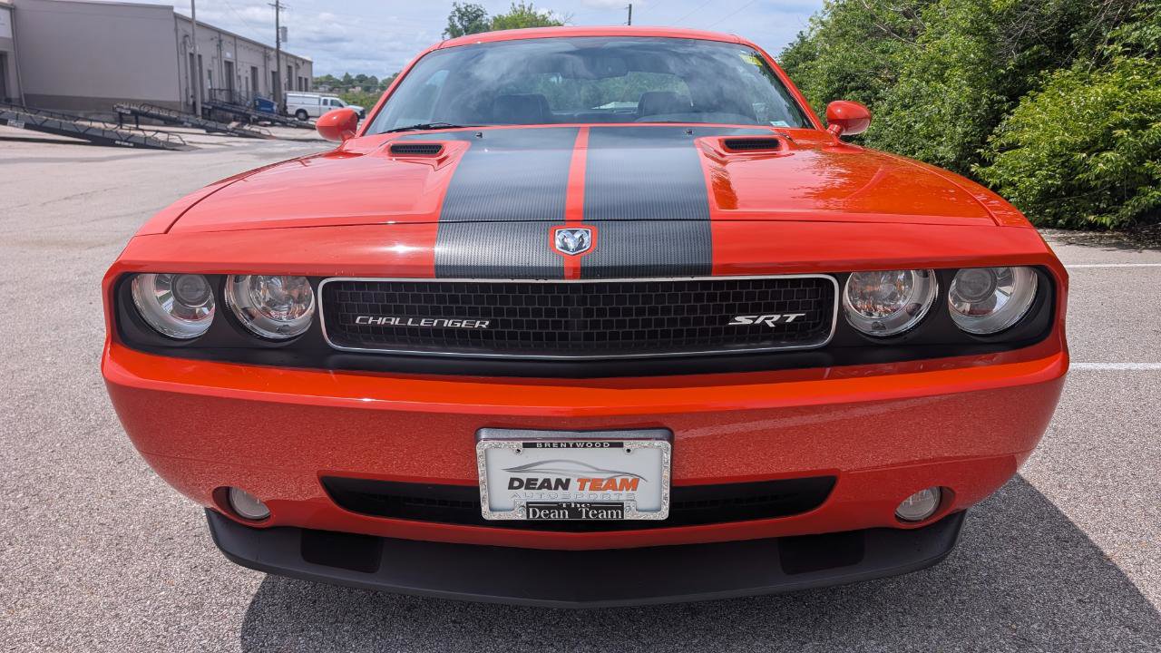 Used 2008 Dodge Challenger SRT8 RWD image 2