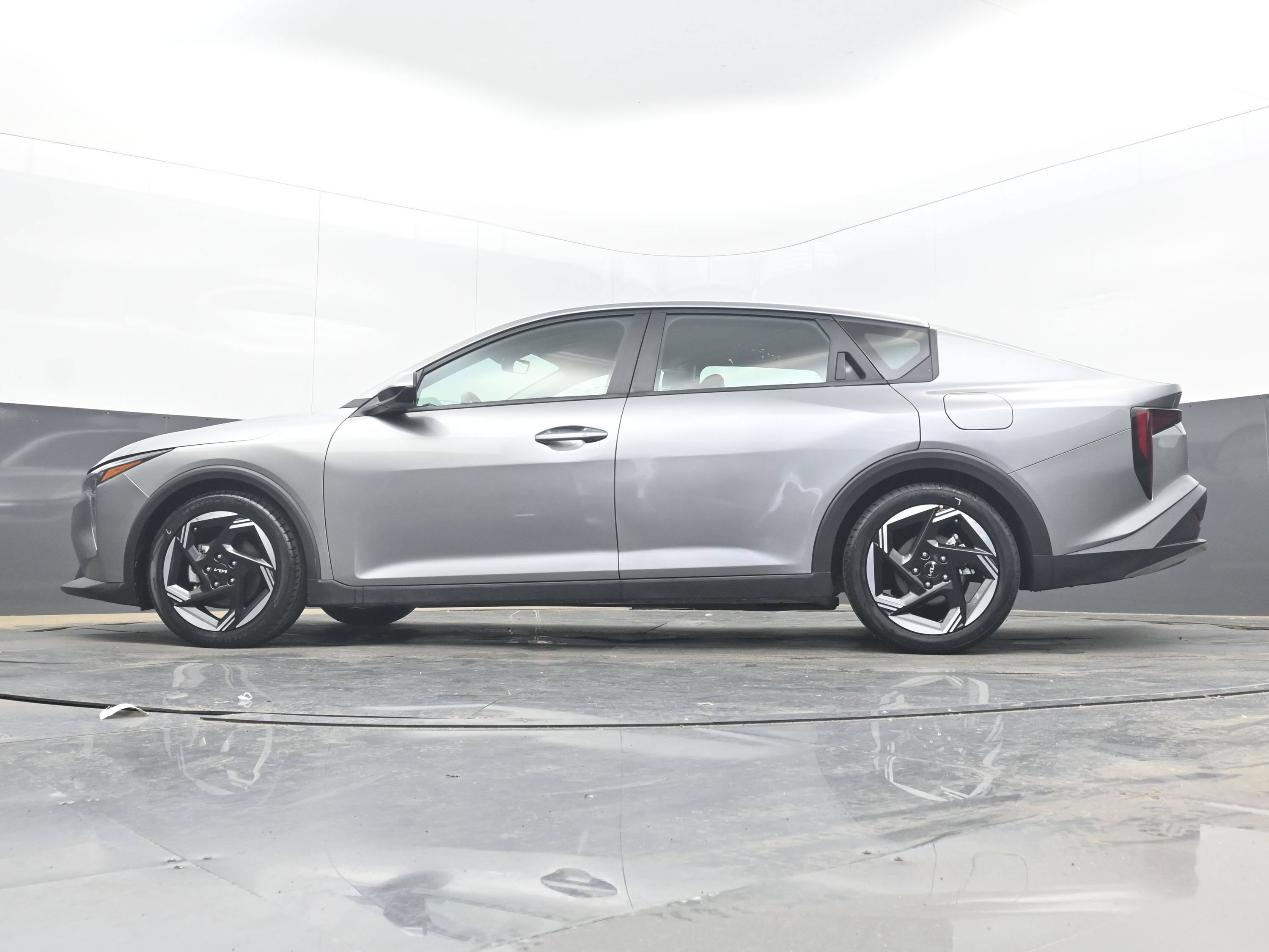 Used 2025 Kia K4 EX FWD image 22