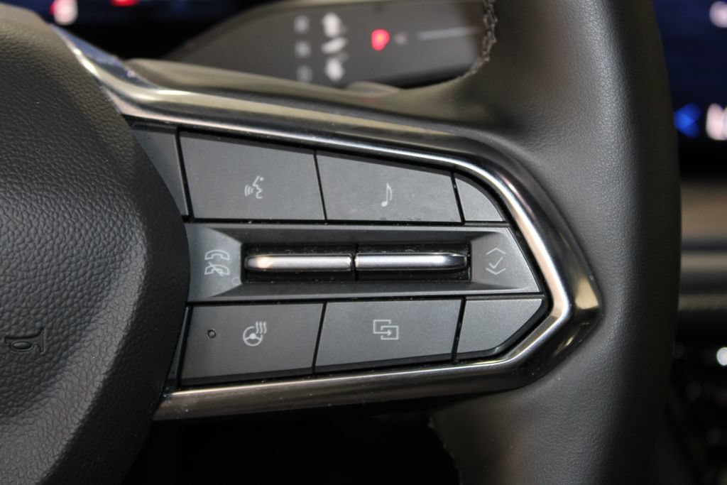 Used 2025 Chevrolet Tahoe Premier RWD image 38