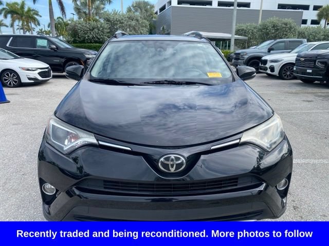 Used 2018 Toyota RAV4 XLE FWD image 4