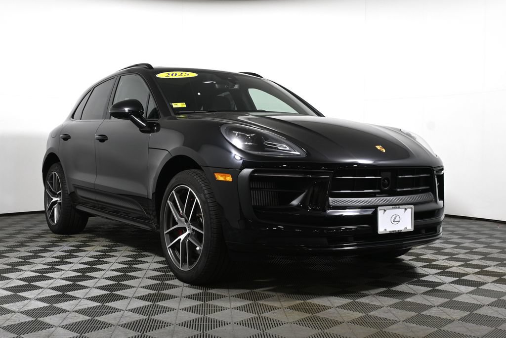 Used 2025 Porsche Macan S AWD/4WD image 9