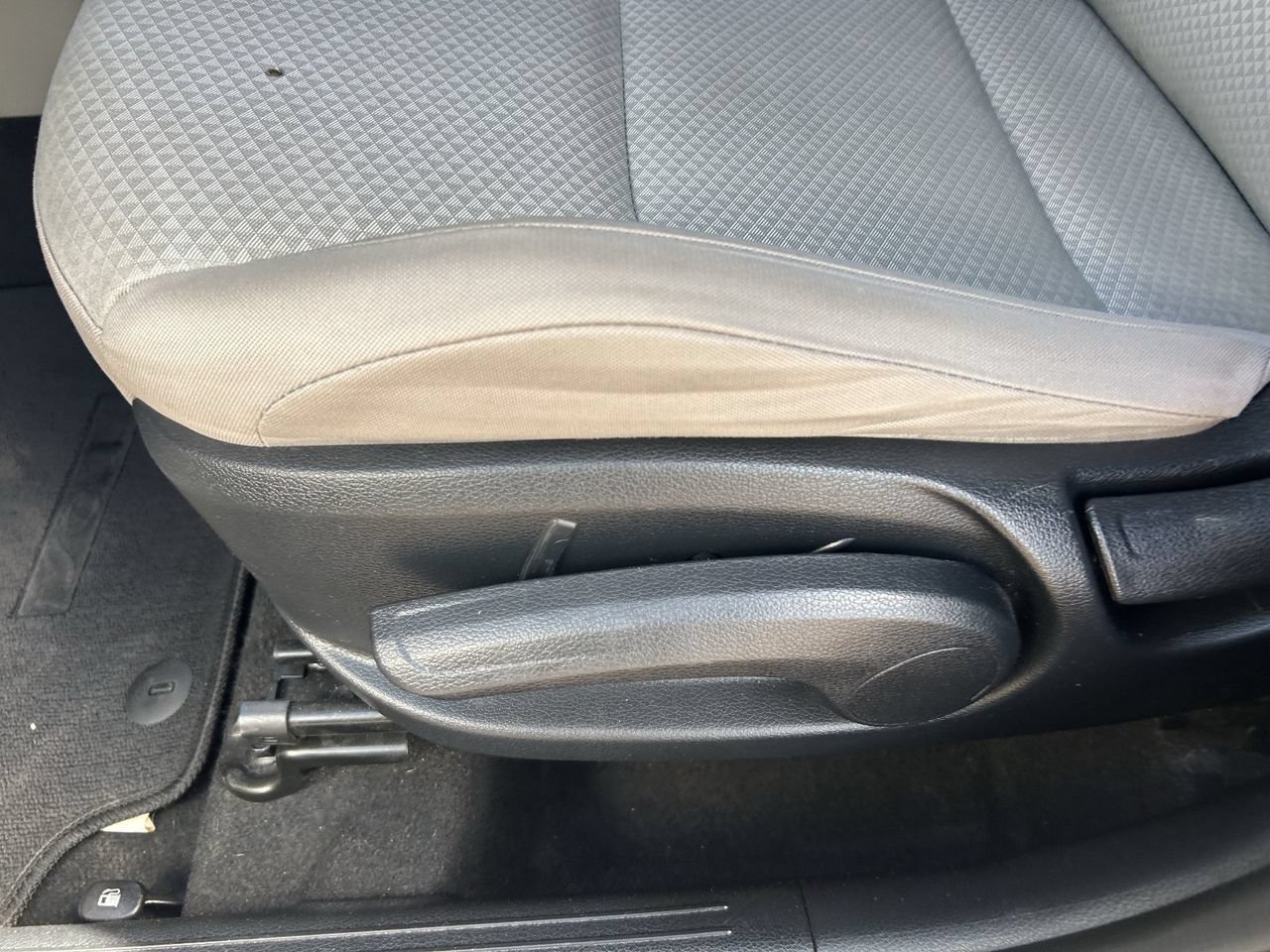 Used 2022 Kia Soul LX FWD image 29