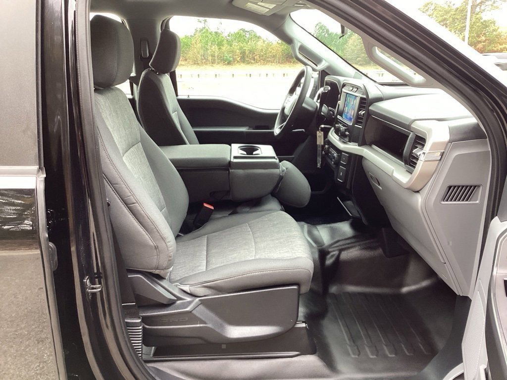 Used 2023 Ford F150 XL w/ XL Chrome Appearance Package image 32