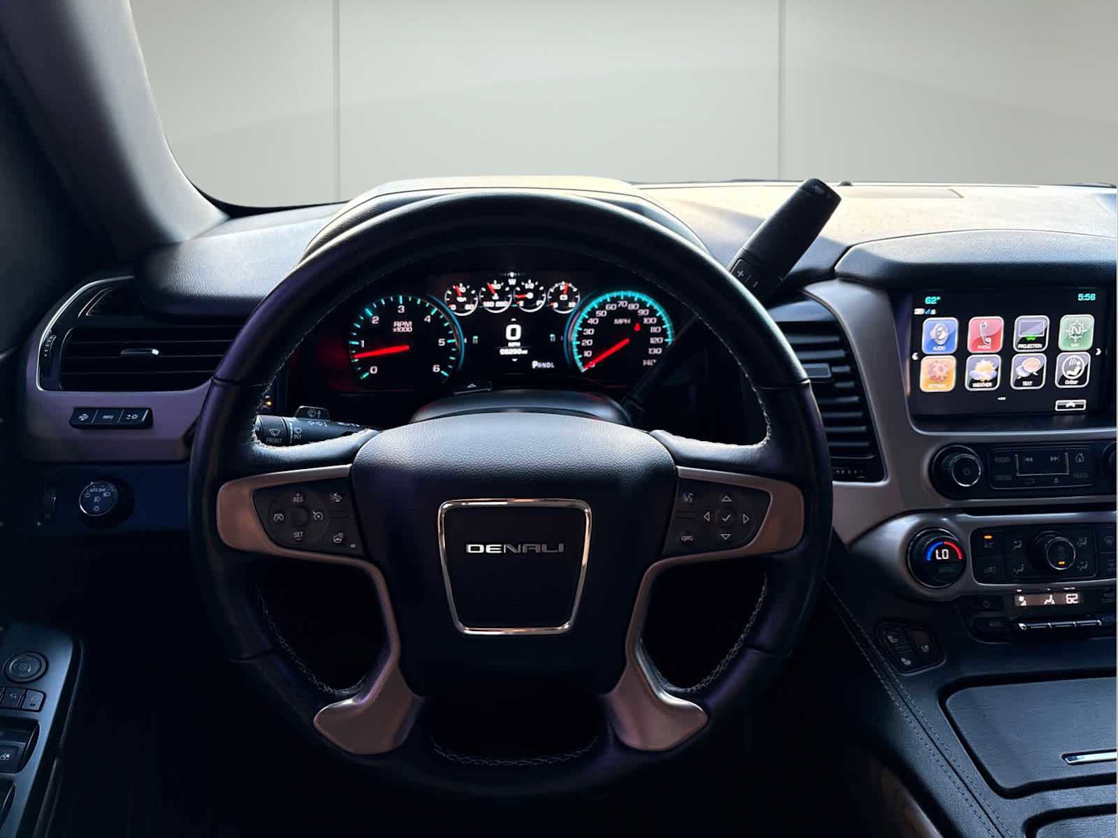 Used 2019 GMC Yukon Denali RWD image 24