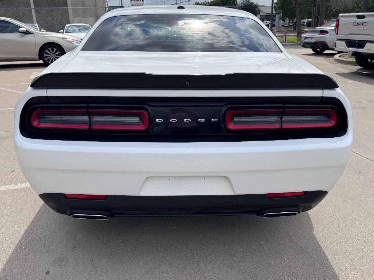 Used 2023 Dodge Challenger GT RWD image 10