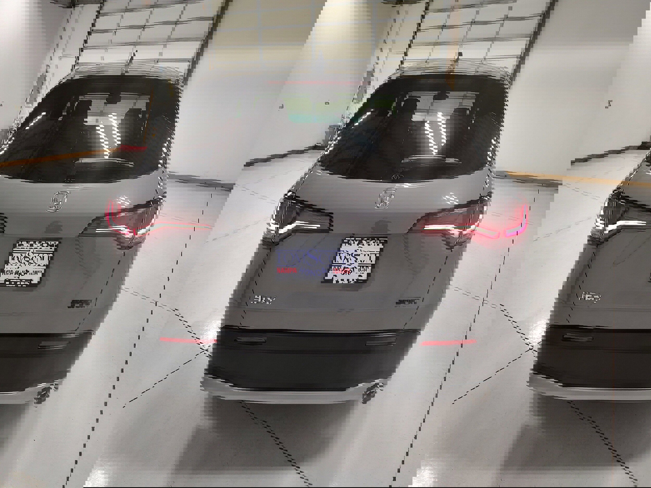 Used 2024 Honda HR-V Sport image 12