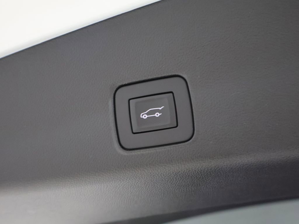 Used 2024 Chevrolet TrailBlazer LT w/ Convenience Package image 21