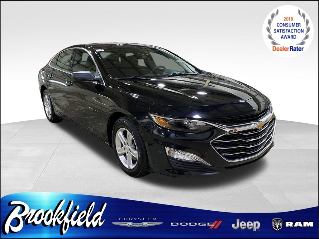 Used 2023 Chevrolet Malibu LS image 1