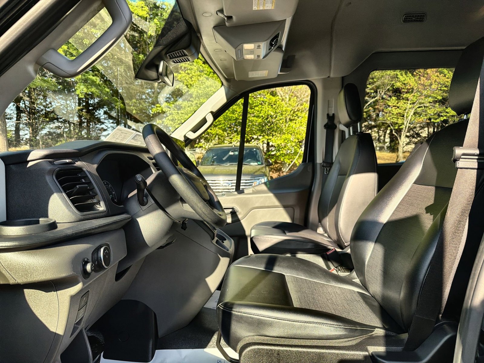 Used 2024 Ford Transit 350 XL image 35