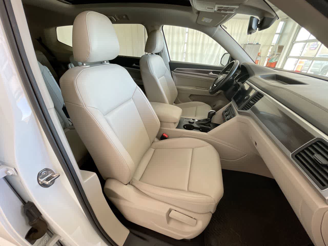 Used 2019 Volkswagen Atlas SE w/ Panoramic Sunroof Package AWD/4WD image 25