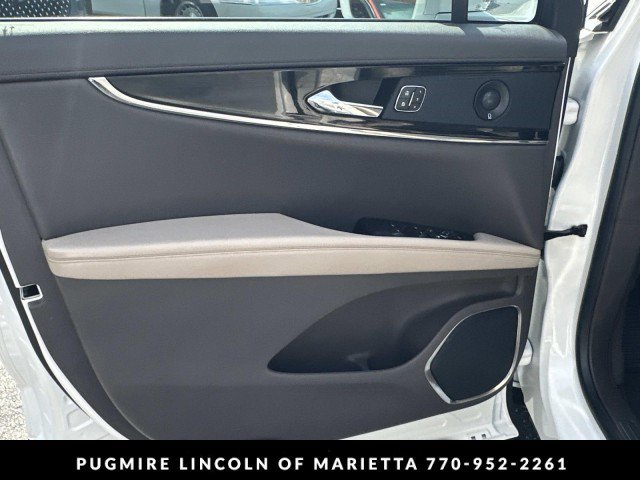 Used 2021 Lincoln Nautilus Reserve w/ Equipment Group 201A FWD image 14