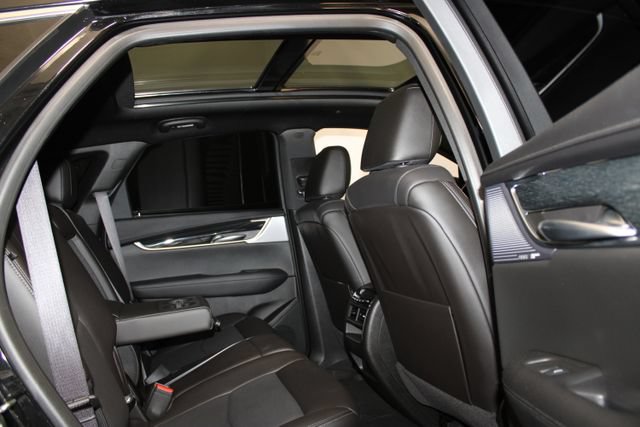 Certified 2023 Cadillac XT5 Premium Luxury w/ LPO, Floor Liner Package AWD/4WD image 14