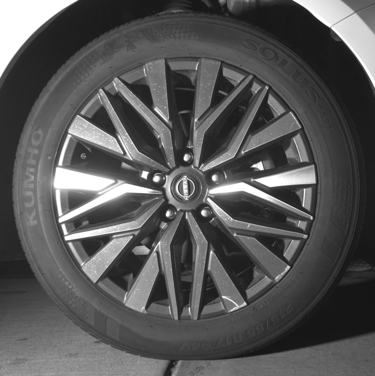 Used 2025 Nissan Altima 2.5 SV image 13