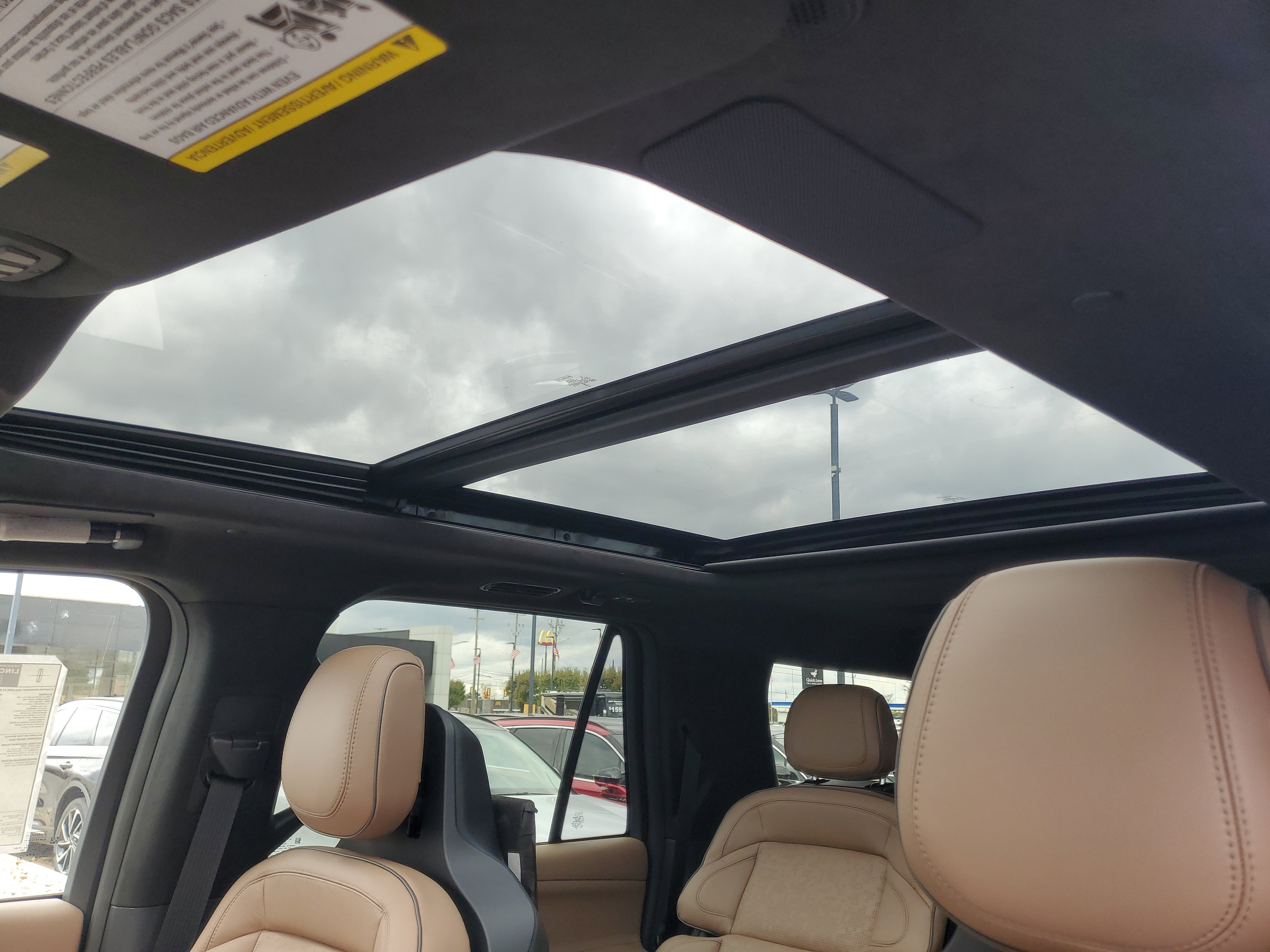 New 2025 Lincoln Navigator L Black Label image 11