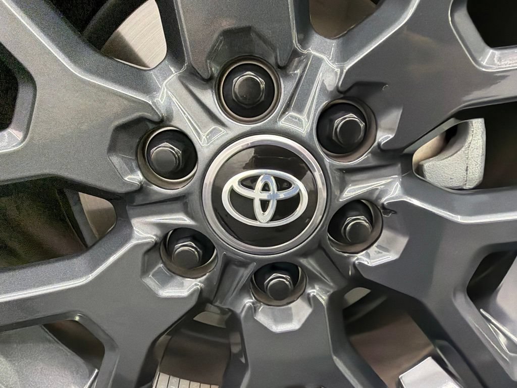 Certified 2026 Toyota Tundra Platinum AWD/4WD image 17