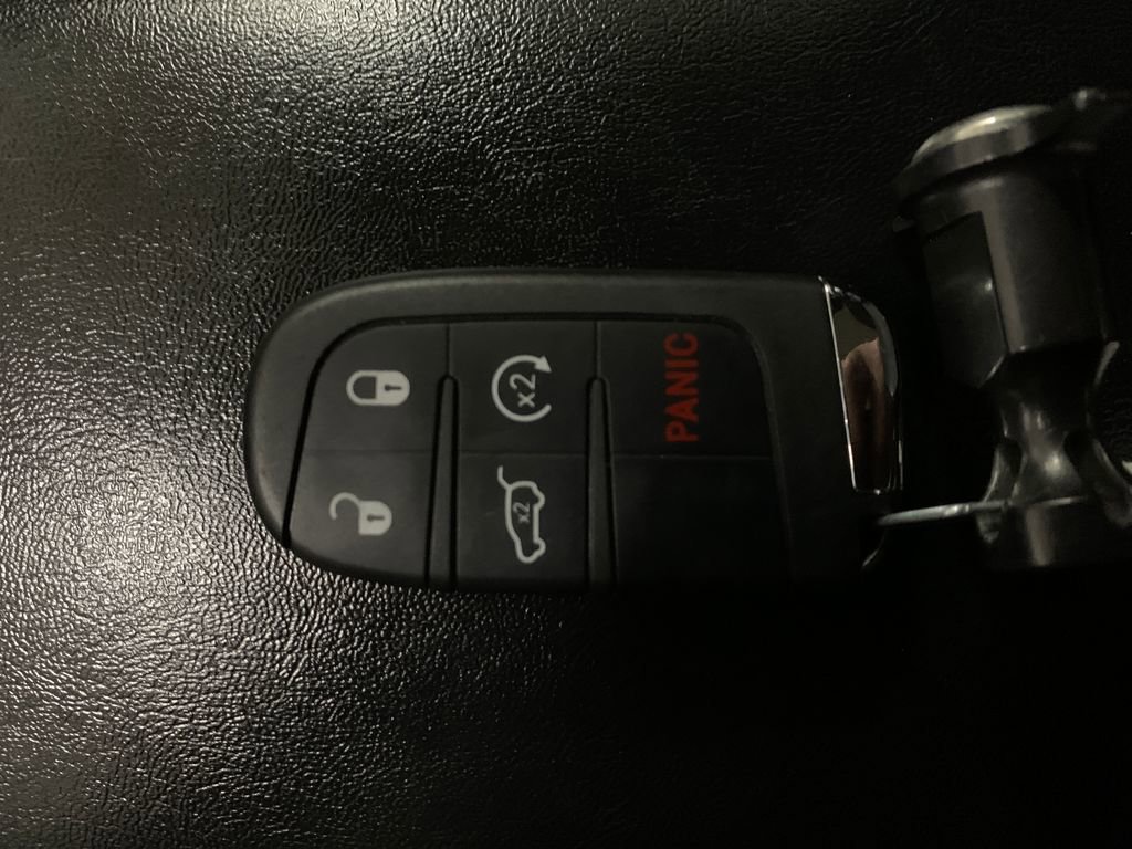 Used 2021 Jeep Compass Latitude AWD/4WD image 28