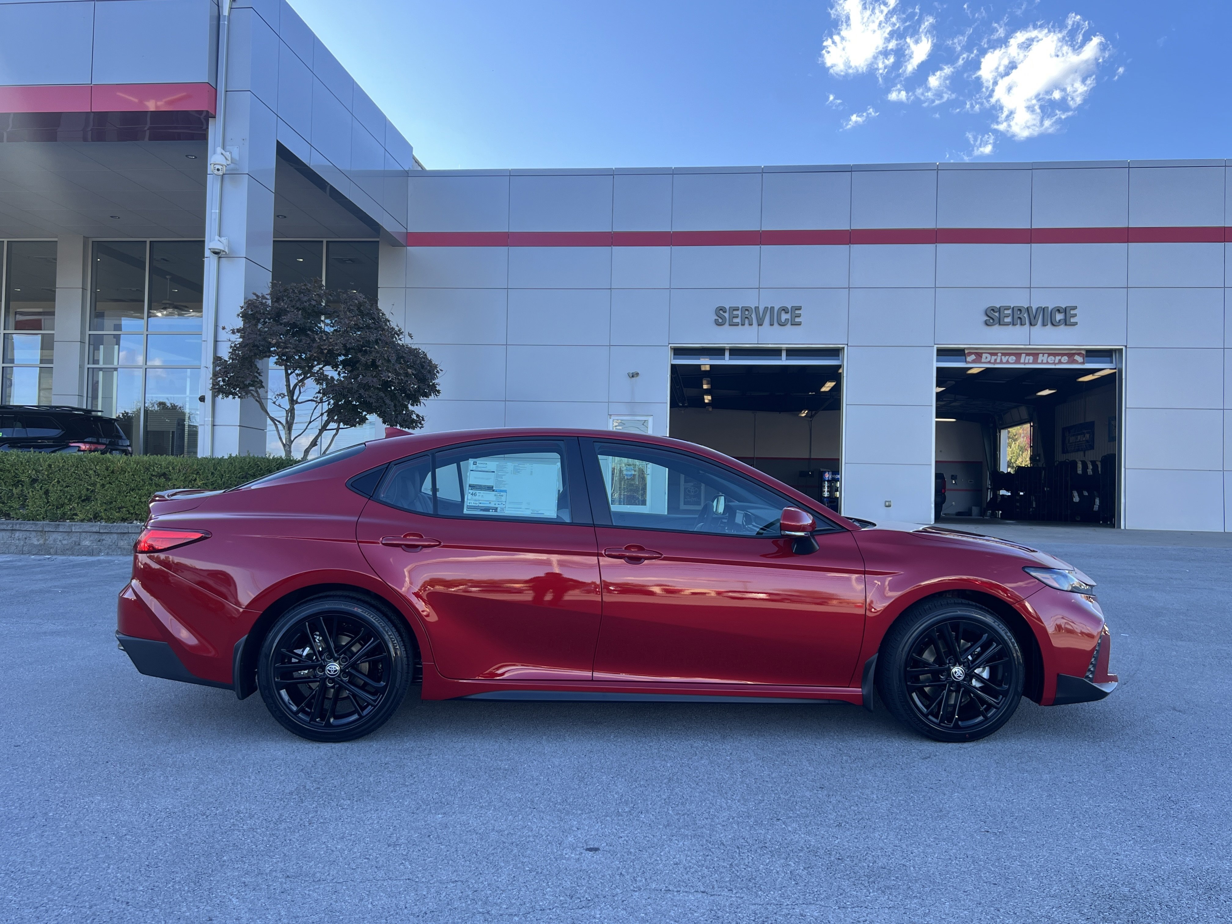 New 2026 Toyota Camry SE image 4