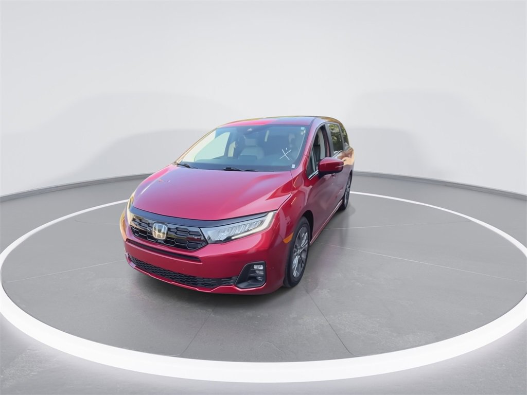 Used 2025 Honda Odyssey Touring image 4