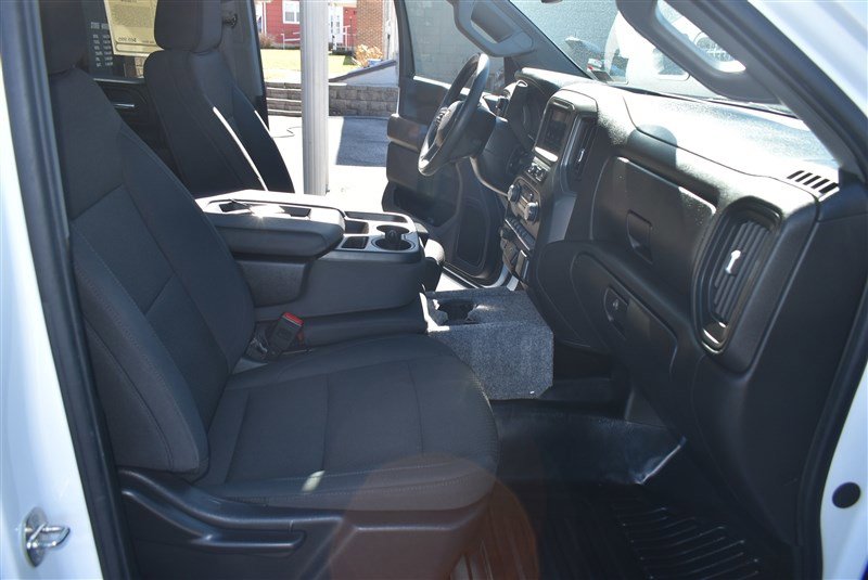 Used 2024 Chevrolet Silverado 3500 W/T image 31