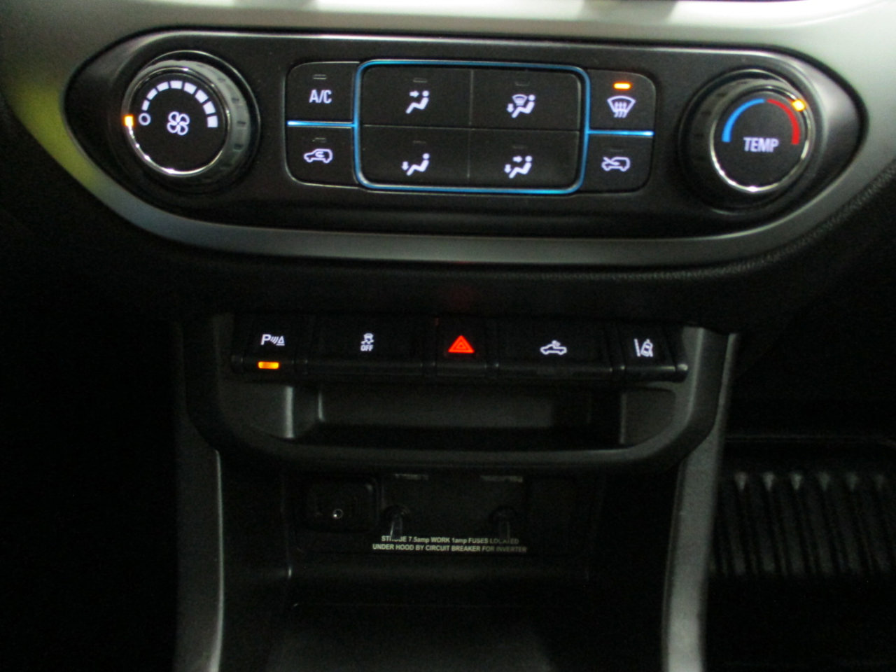 Used 2022 Chevrolet Colorado LT w/ Fleet Safety Package image 22