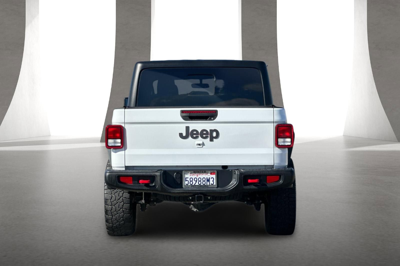 Used 2022 Jeep Gladiator Rubicon image 5