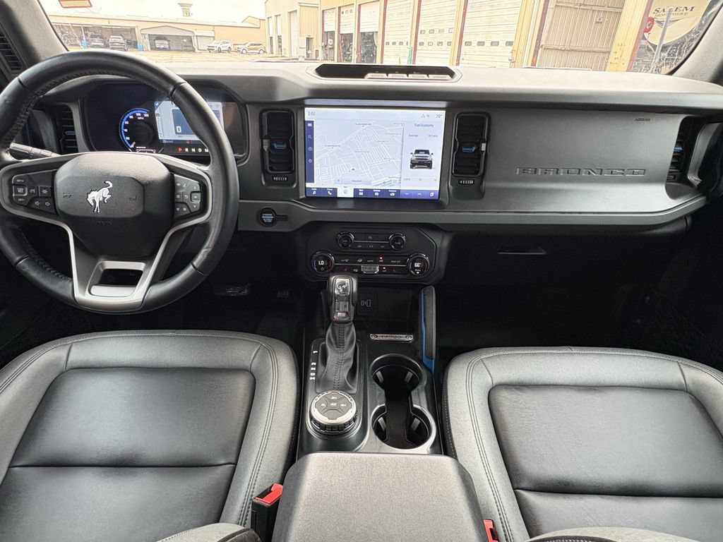 Used 2024 Ford Bronco Black Diamond AWD/4WD image 25