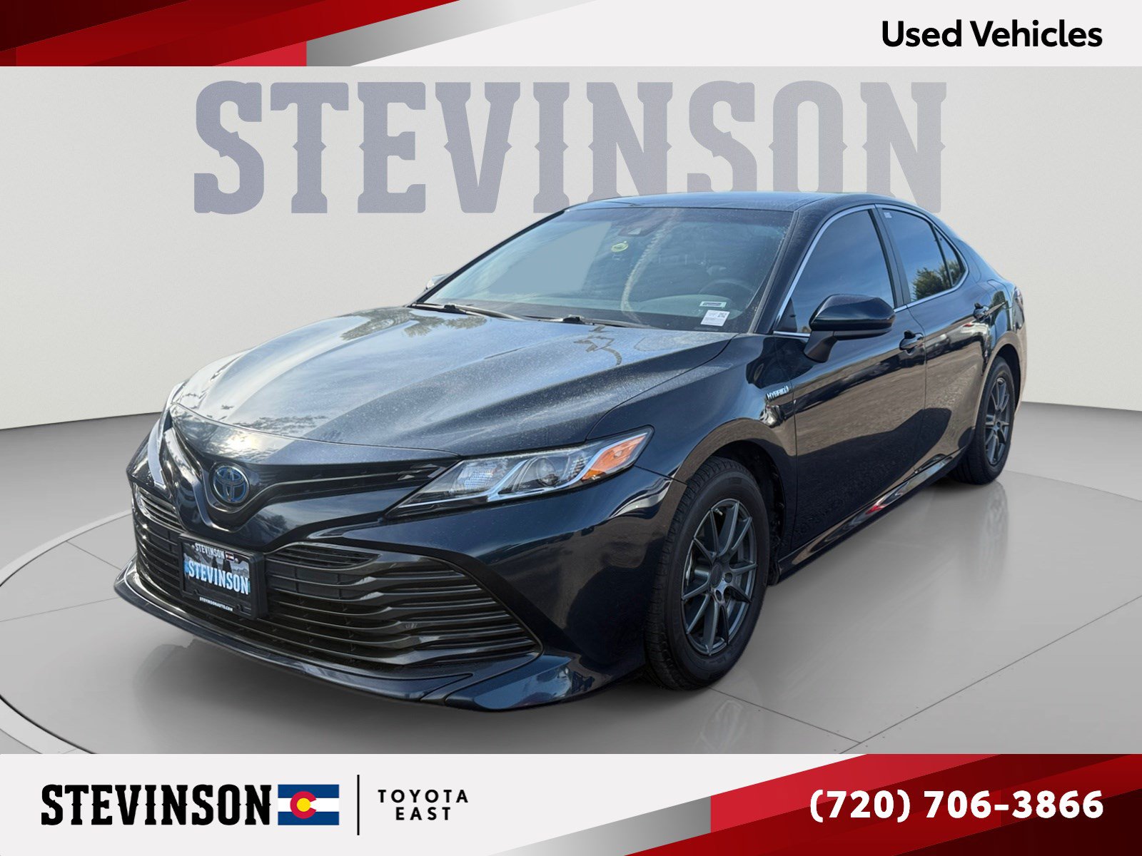 Used 2018 Toyota Camry LE FWD image 1
