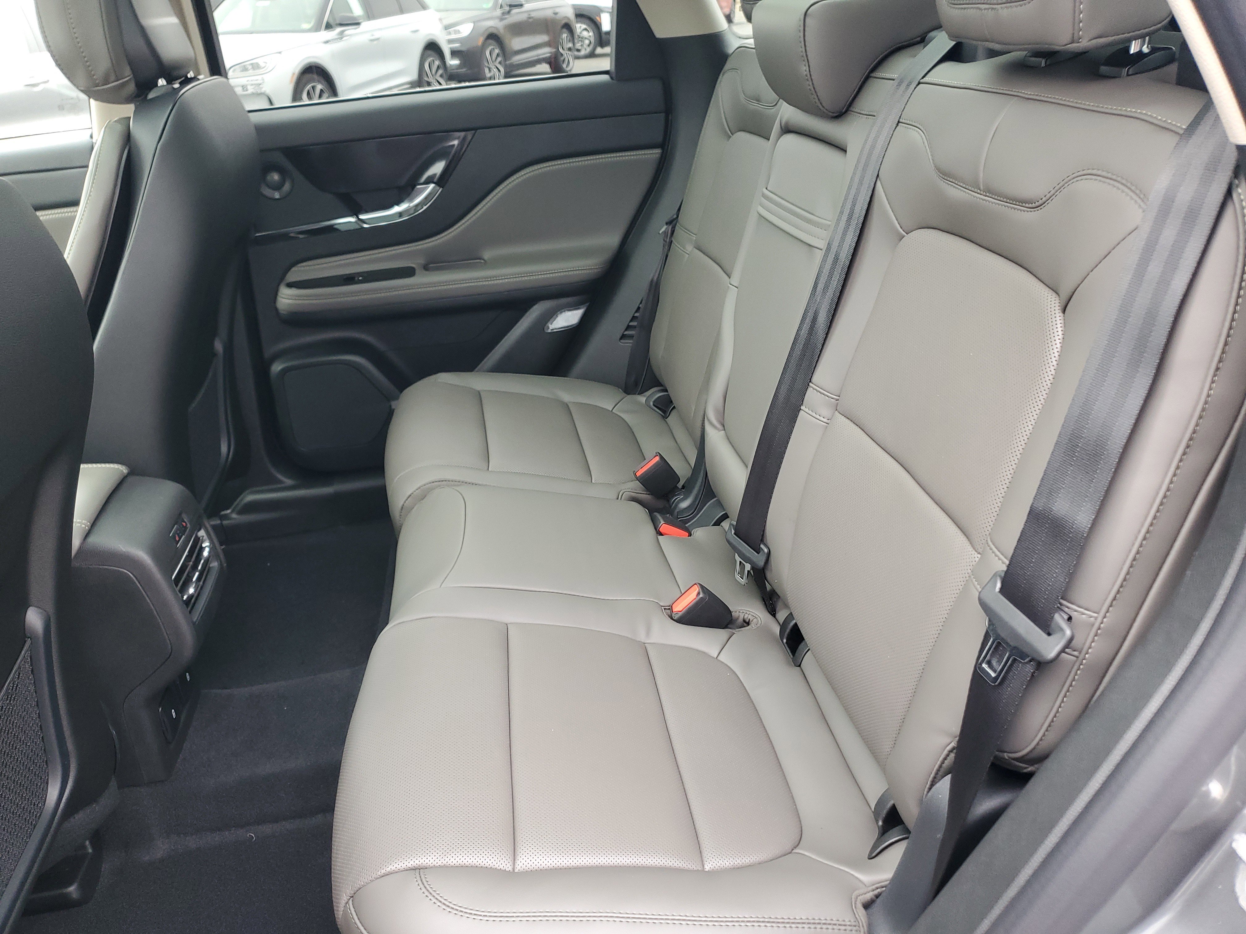 New 2026 Lincoln Corsair Grand Touring image 29