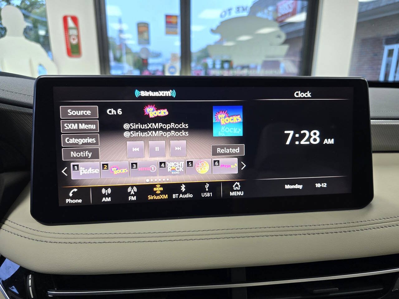 Used 2023 INFINITI QX60 Luxe w/ Cargo Package AWD/4WD image 33