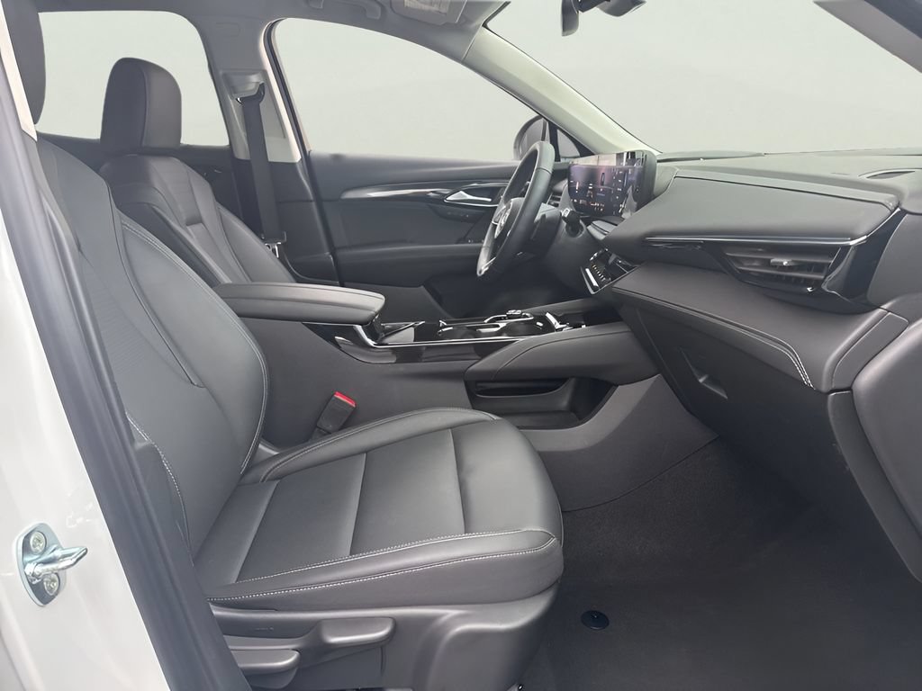 Used 2025 Buick Envision Preferred AWD/4WD image 17
