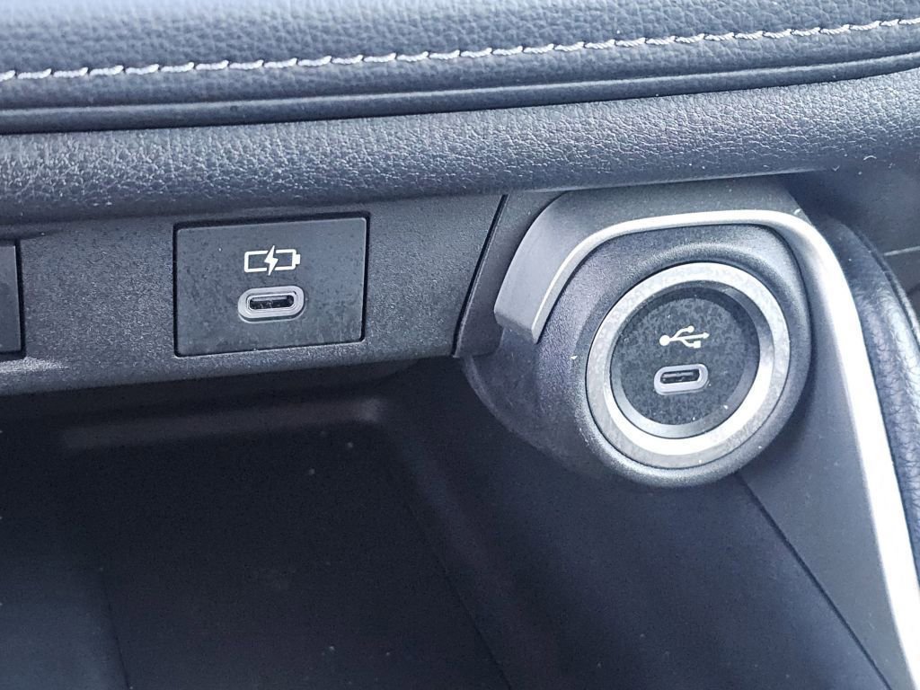 Used 2024 Toyota Grand Highlander Platinum image 16