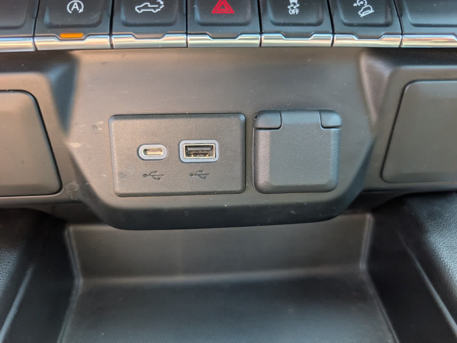 Certified 2021 Chevrolet Silverado 1500 RST AWD/4WD image 26