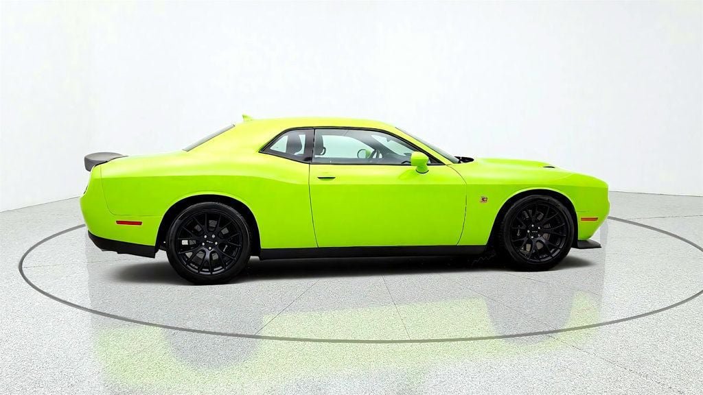 Used 2019 Dodge Challenger R/T Scat Pack w/ Dynamics Package RWD image 4