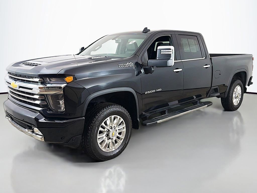 Used 2023 Chevrolet Silverado 2500 High Country image 11