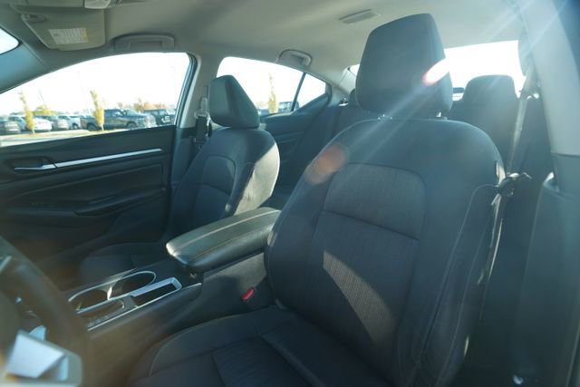 Used 2022 Nissan Altima 2.5 SV image 35