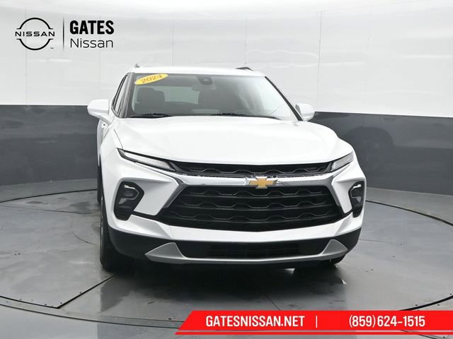 Used 2024 Chevrolet Blazer LT w/ Convenience Package FWD image 5